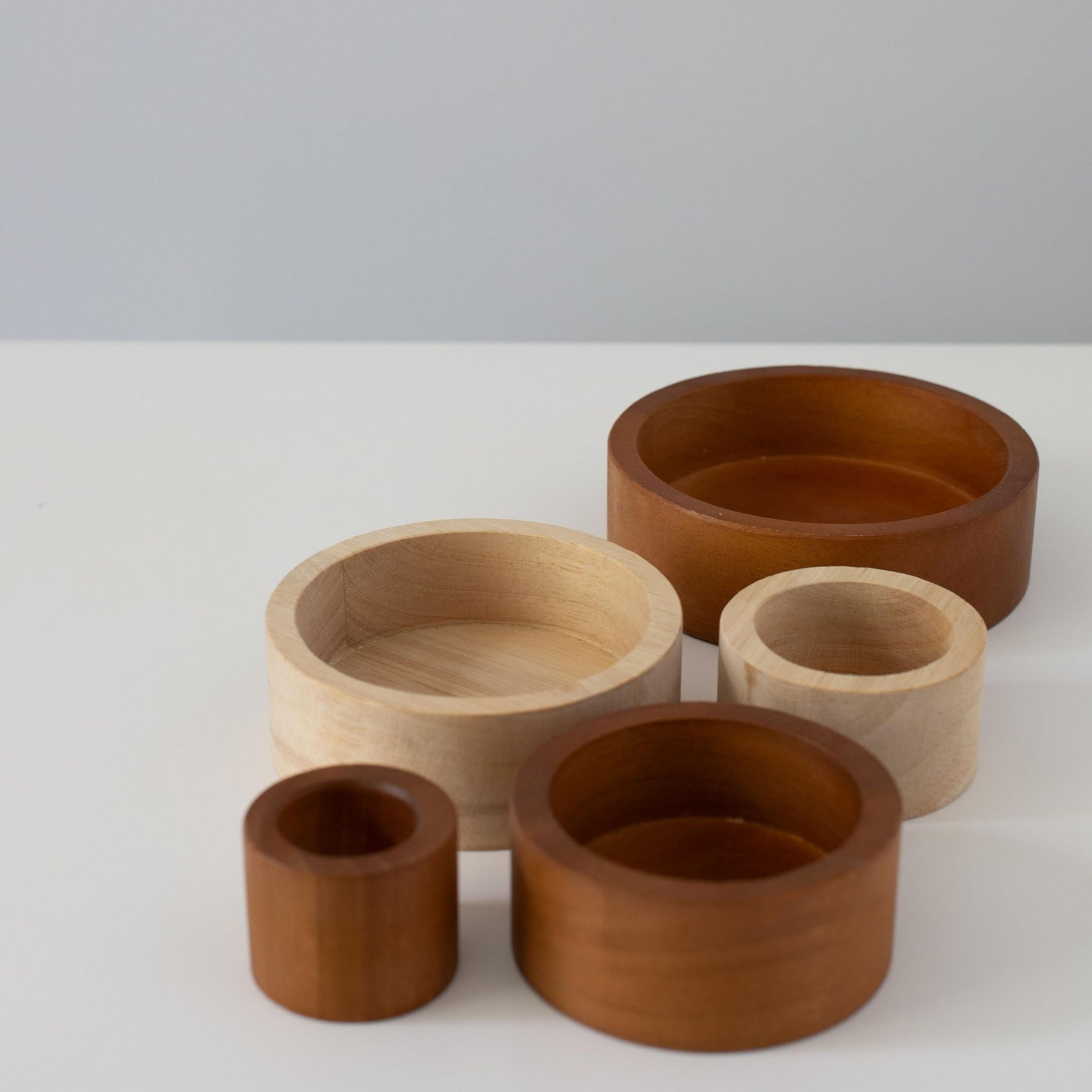 Stacking and Nesting Bowls (Neutral)