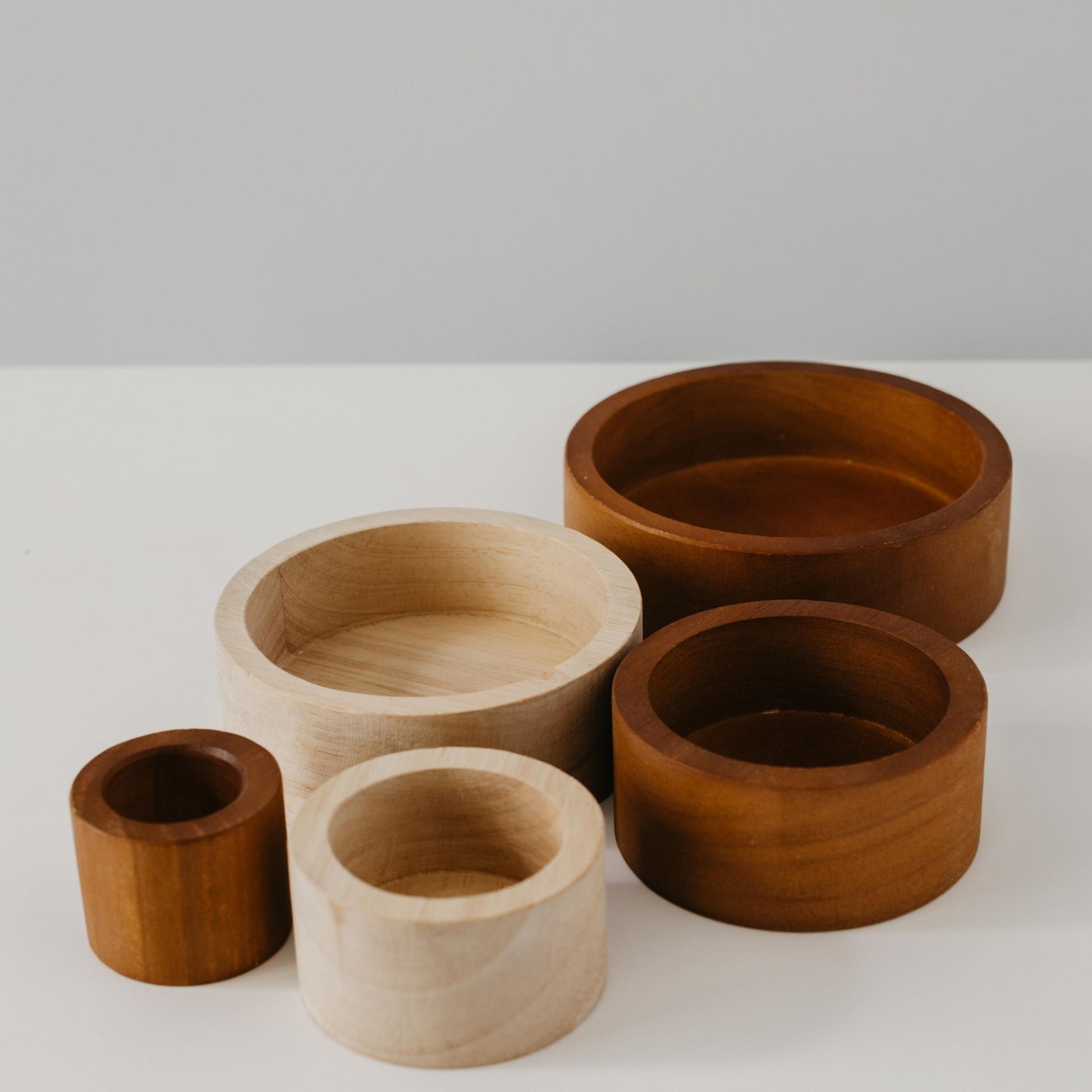 Stacking and Nesting Bowls (Neutral)