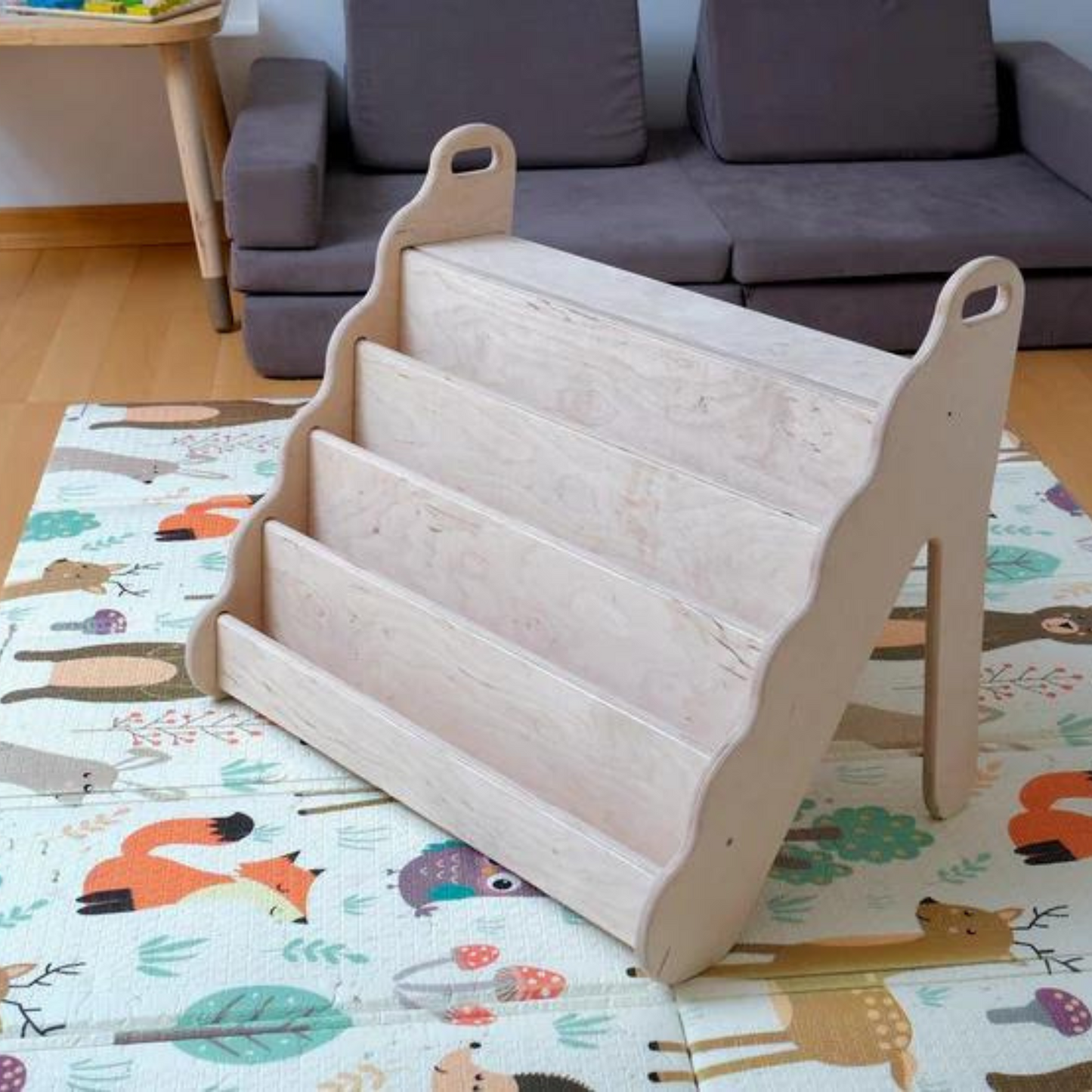 Montessori Bookshelf Wave Design