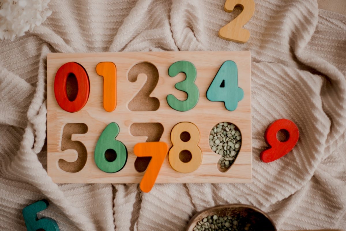 Number Puzzle - Rainbow Color