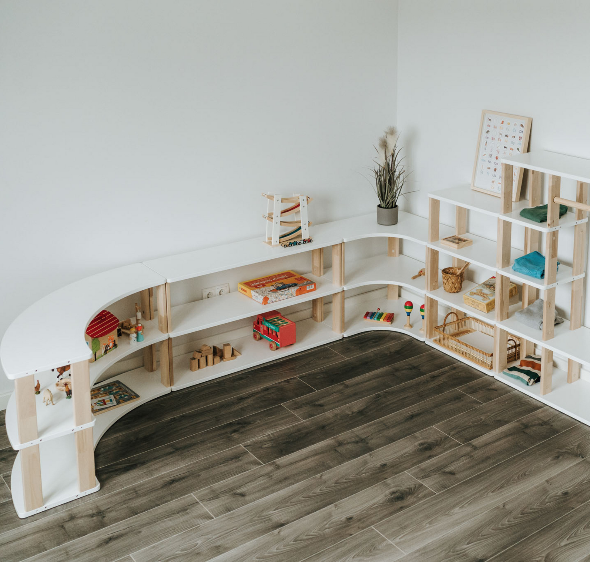 Modular Montessori Shelf Arc for Kids Toy Storage Nursery Shelves