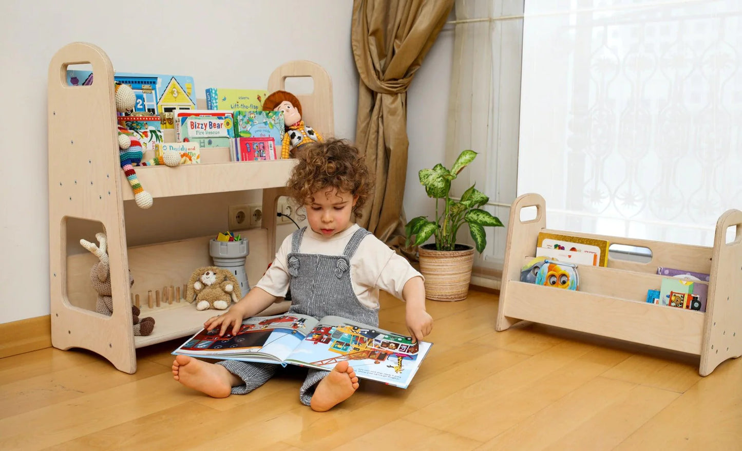 Montessori Wooden Bookshelf | Small - Medium Size