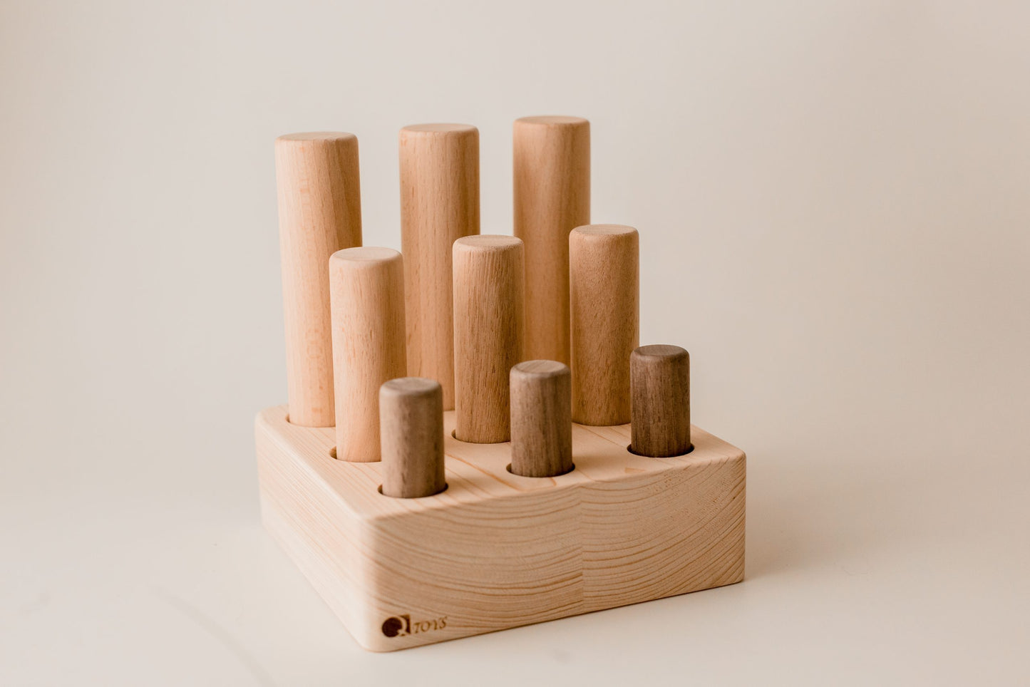 Montessori 9-Peg Puzzle - The Nurturing Nook